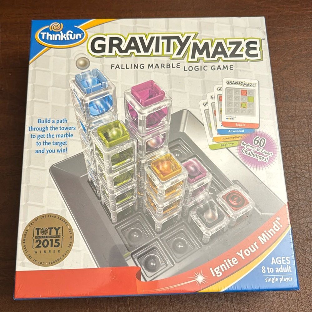 Thinkfun Gravity Maze game